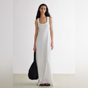 Elegant White Maxi Dress